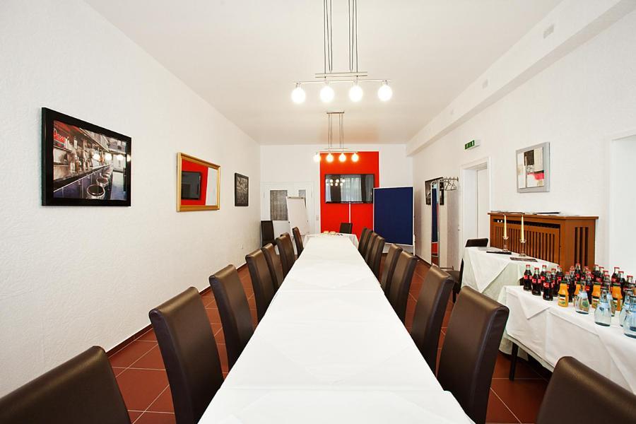 Hotel Jasmin Pforzheim Dış mekan fotoğraf
